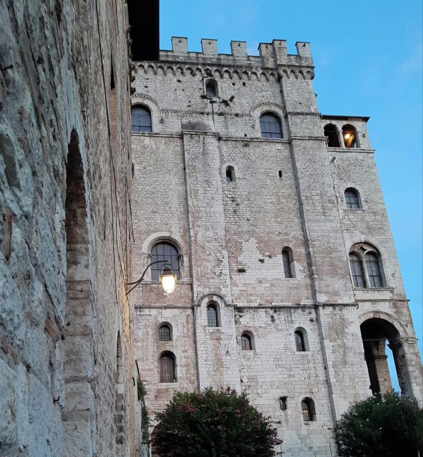 Appartamento Gattapone 9 Gubbio Exterior foto